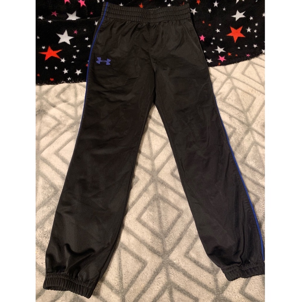 Boy’s Under Armour Jogging Pants